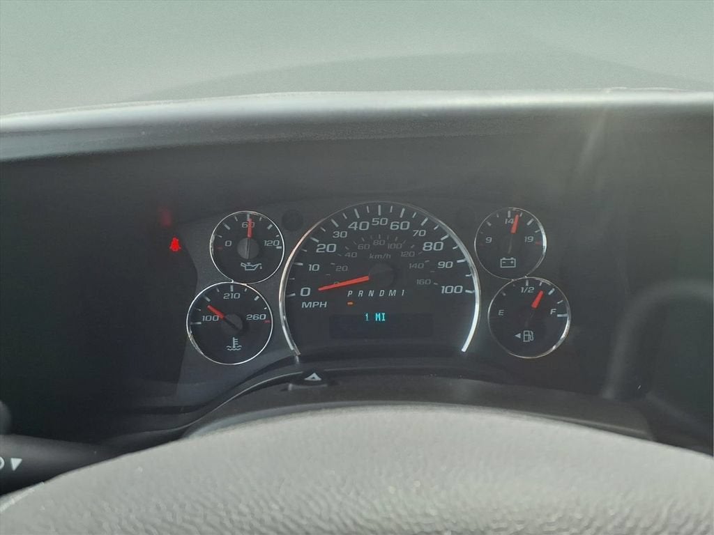 2024 Chevrolet Express Passenger 3500 1LT